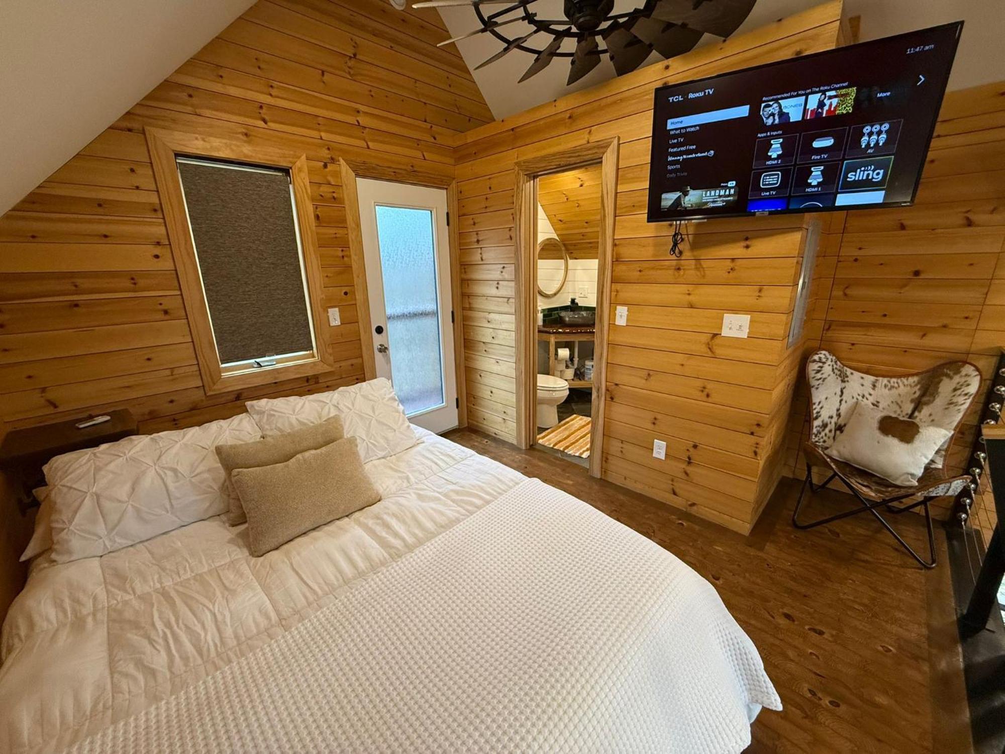 The Tree House In Bentonville Exteriör bild