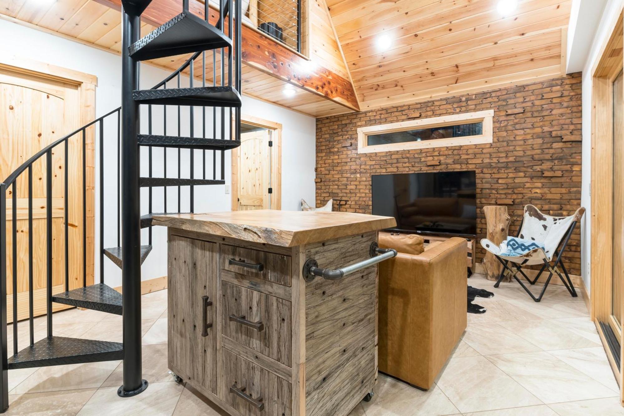 The Tree House In Bentonville Exteriör bild